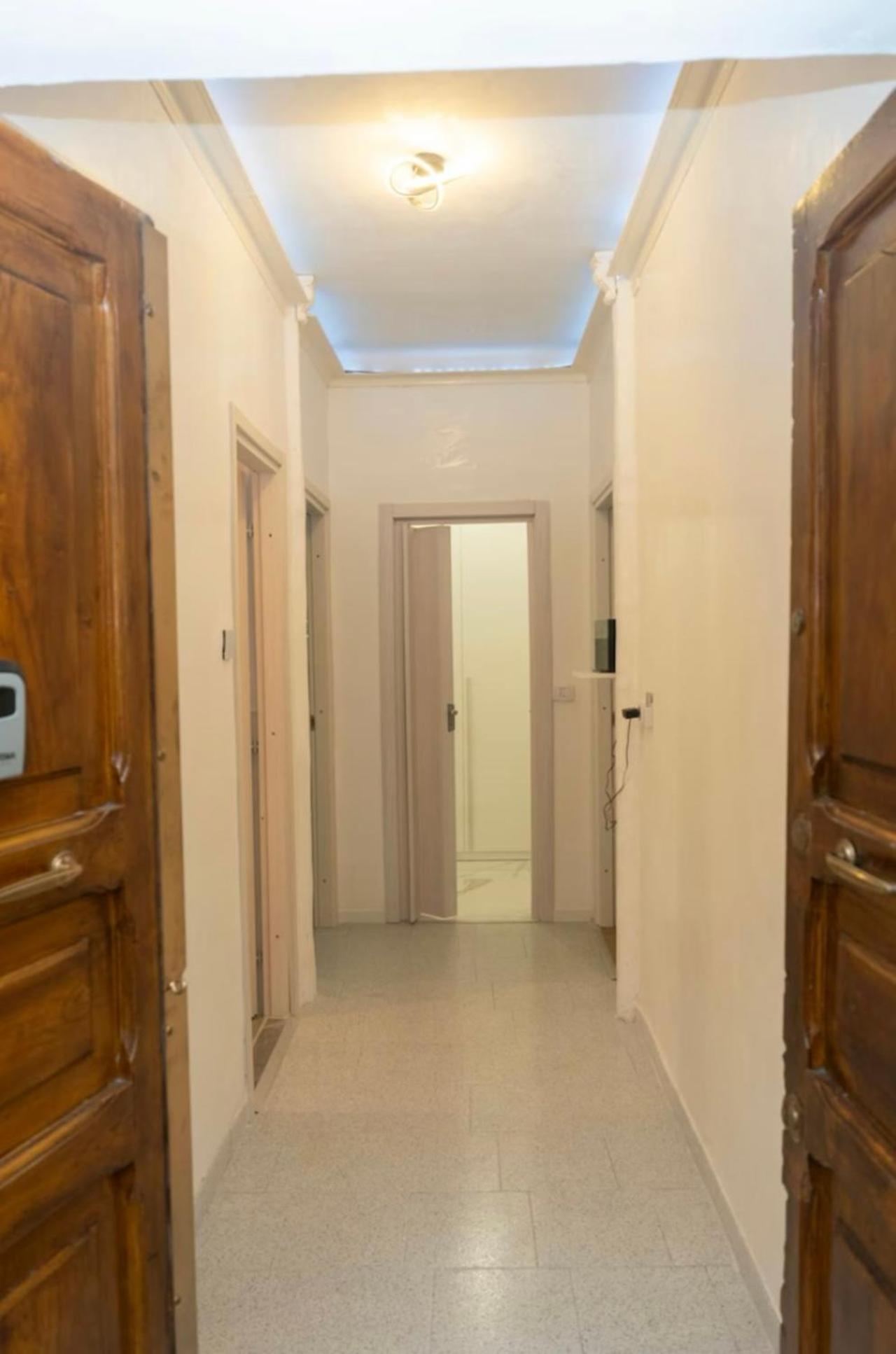 Colli 3m Metro Apartment Rom
